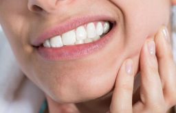 Cách khắc phục sưng nướu răng và nổi hạch