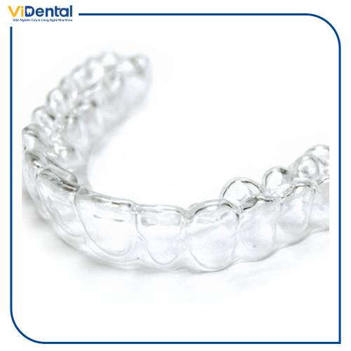 Kỹ thuật niềng răng 3D Clear và Invisalign khá giống nhau, khác biệt về chất liệu khay niềng
